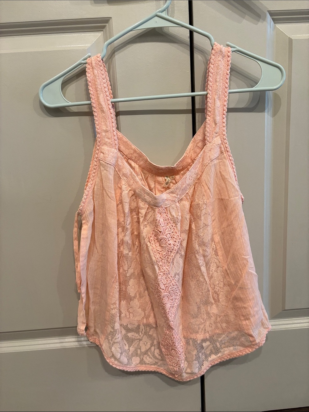 Rip Curl Peach Lace-Detail Camisole Tank